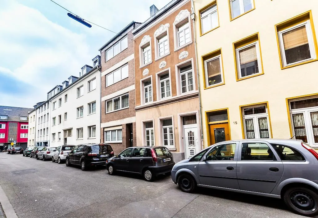 Ferienwohnung Koeln-Altstadt-Nord Apartamento